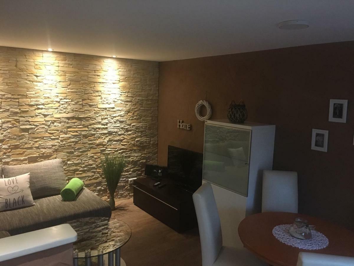 Ferienwohnung Zur Glocke Burg  Exterior foto